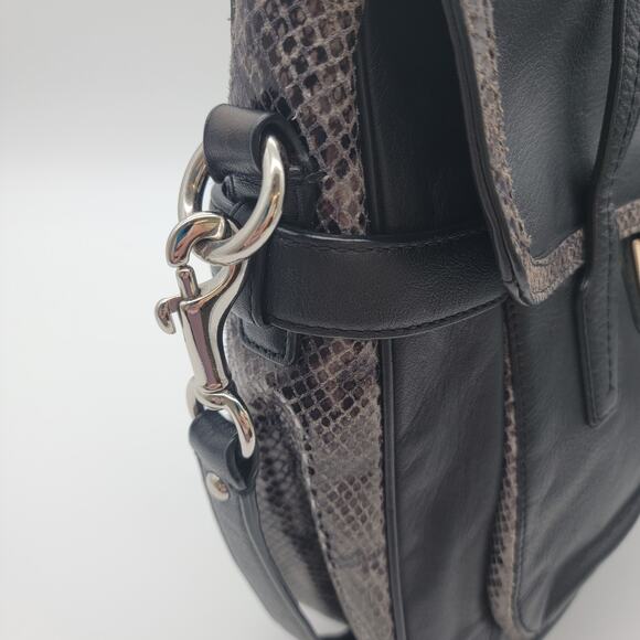 Coach Taylor Marin Handbag - Picture 5 of 16